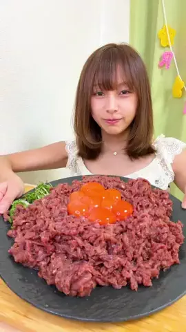 楽々【食の変態】のTikTok投稿