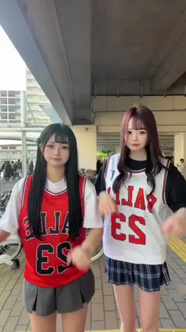 ららのTikTok投稿