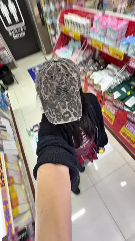 全力会社員のよこちゃんのTikTok投稿