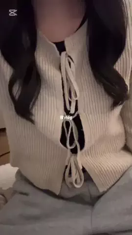 りなのTikTok投稿