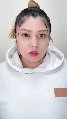 永井ローラのTikTok投稿
