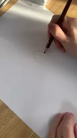 かわいいは呪いのTikTok投稿