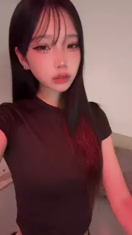 かずはのTikTok投稿