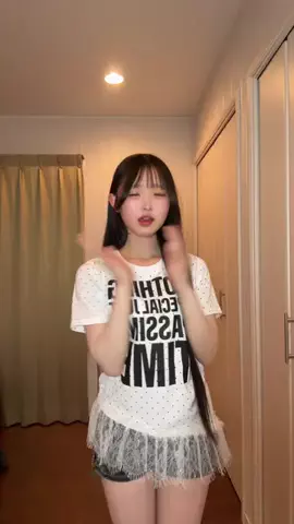 れいなのTikTok投稿