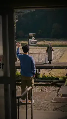 笑うポーカーフェイスのTikTok投稿