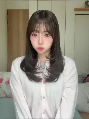 菜瑠のTikTok投稿
