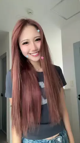 佐藤 芹菜(せりな)のTikTok投稿