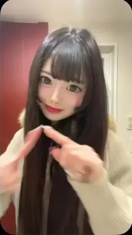 目きゅるきゅる👁ࠔ👁あやかのTikTok投稿