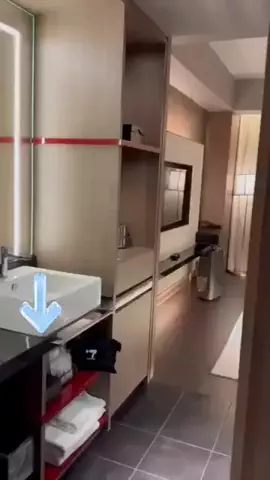綾瀬🐼のTikTok投稿