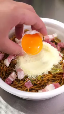 おっくんの宅飲みグルメのTikTok投稿