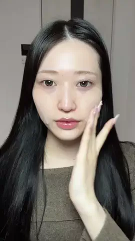 ノンスタイル二の腕のTikTok投稿