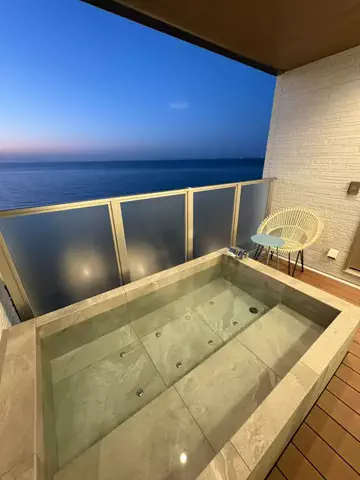 ホテルに泊まって旅をしてのTikTok投稿
