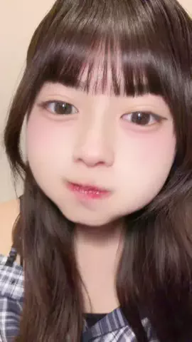 長浜 広奈(ながはまひな)のTikTok投稿