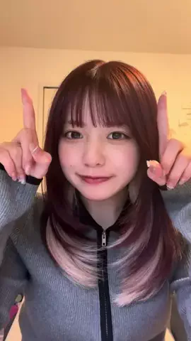 大塚 美波(おおつかみなみ)のTikTok PR投稿：デュアルモニターの人必見！👀 みんなモニターライトっ…