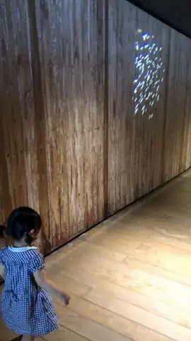 3児2猫ママ｜好きな場所で働くのTikTok投稿