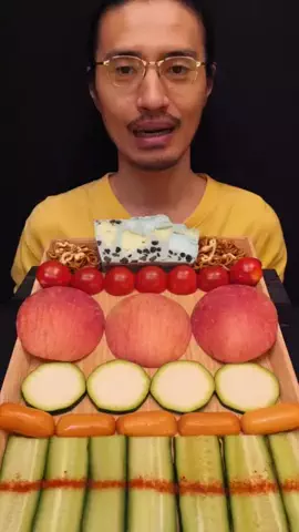 Sato Aki🍁🍬🥒のTikTok投稿