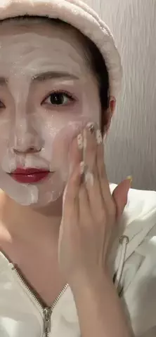 じゅりのTikTok投稿