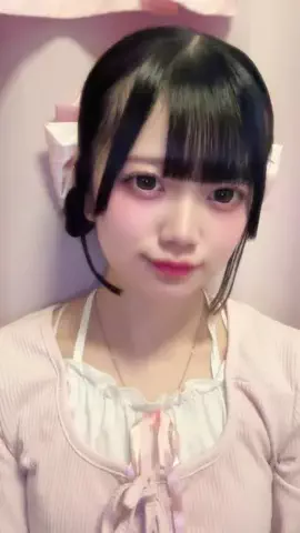 ゆなにゃんのTikTok投稿