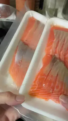 maki*のTikTok PR投稿：贅沢すぎるお刺身、見つけた👀‼️ 岩手・宮古湾で育っ…