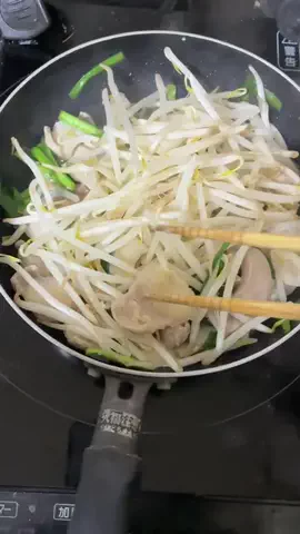 maki*のTikTok投稿