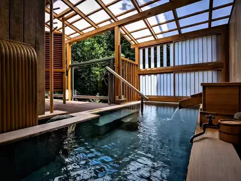 クロ／ホテル紹介📸のTikTok投稿