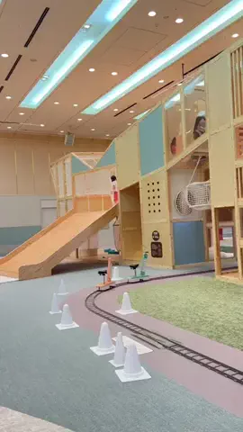 ぐりぐらママ@子連れ旅行で一度は行きたいスポット巡りのTikTok投稿