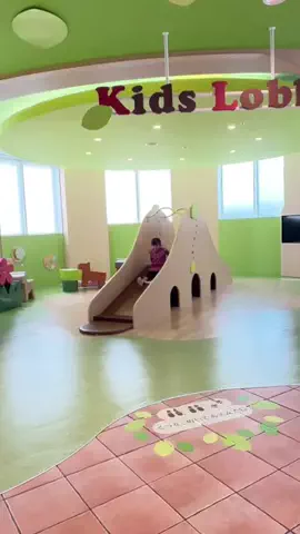 ぐりぐらママ@子連れ旅行で一度は行きたいスポット巡りのTikTok投稿