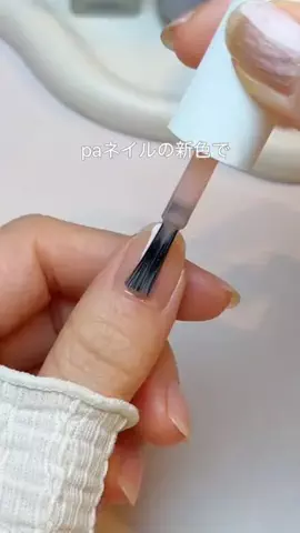 テラ🍅 サクッと可愛いマニキュアネイルのTikTok投稿