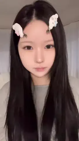 momoのTikTok投稿