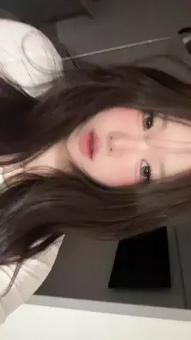 momoのTikTok投稿