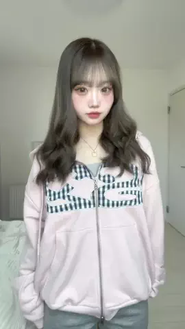 れいらのTikTok投稿