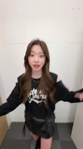 小林ゆあ👊🏻🌈のTikTok PR投稿：ランウェイ #RUDE #Hearts2Hearts #pr #小林ゆあ界隈 