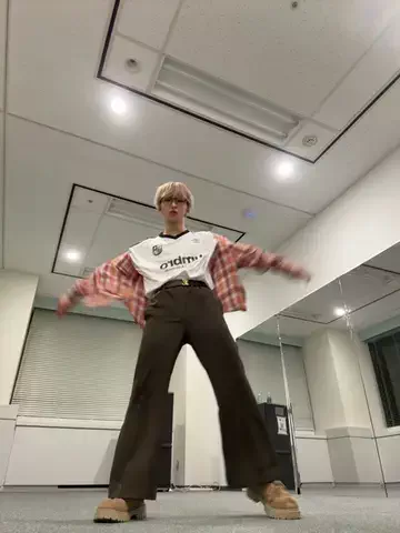 RENのTikTok投稿