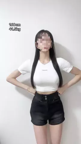 るなのTikTok投稿