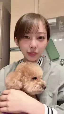 弥生みづきのTikTok投稿