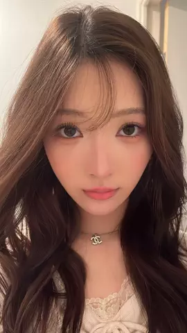 レイのTikTok投稿