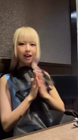 夏琳のTikTok投稿