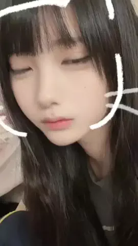 シマのTikTok投稿