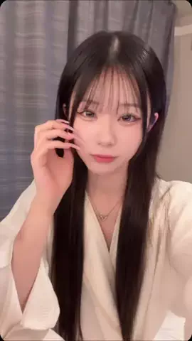 りゅうな🦊(10/17会えるよ)のTikTok投稿
