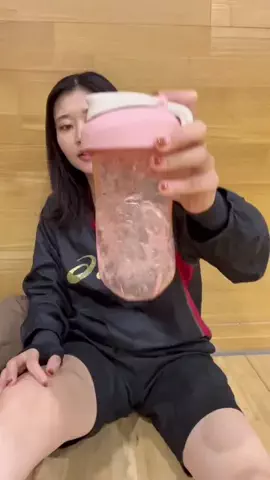 ゆりてぃのTikTok投稿