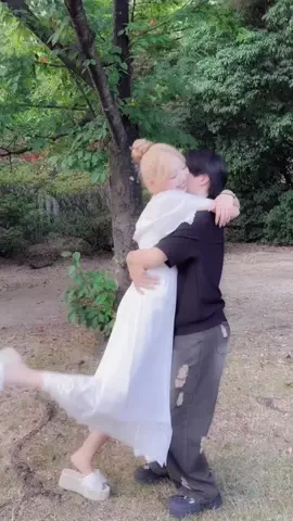 ともりな🦋🍀のTikTok投稿