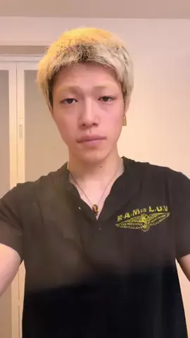 やくのTikTok投稿