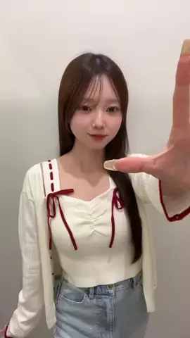 かなみのTikTok投稿