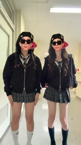 束感まつ毛のTikTok投稿