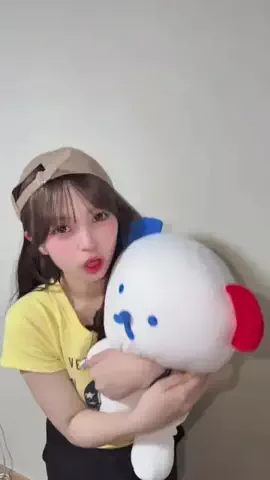 西野日菜乃（α＋）のTikTok投稿