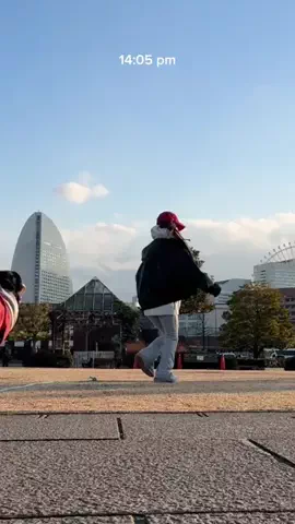 フッ軽女子。ズッキーのTikTok投稿