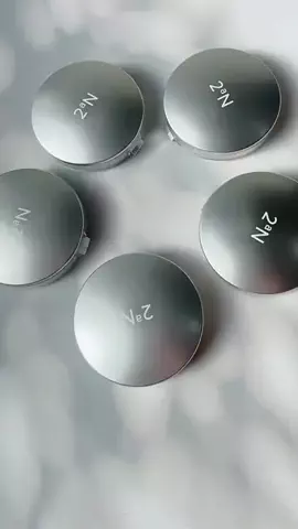 休日寝ている普通の会社員のTikTok投稿