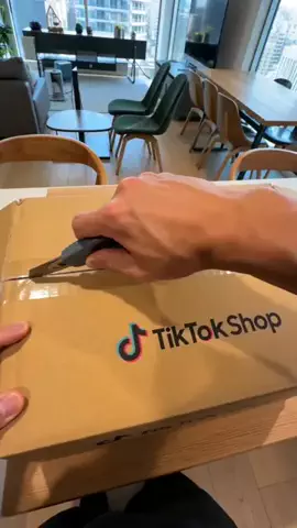 カズのフューズ鈴のTikTok投稿