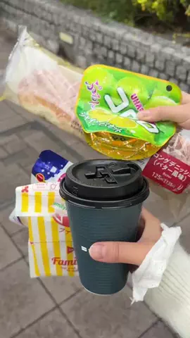 ゆい  ┇多忙大学生の日常のTikTok投稿