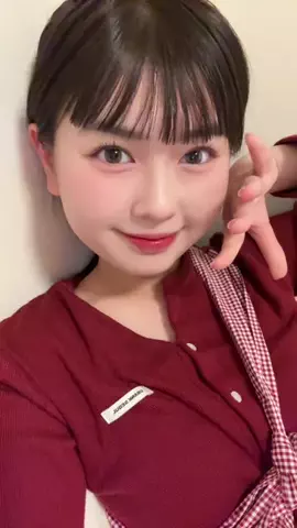 長浜 広奈(ながはまひな)のTikTok投稿